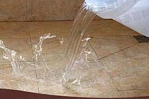 雨山漏水维修 免砸砖防水材料该如何施工